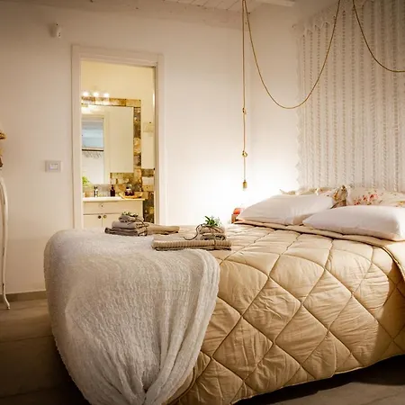 Bed & Breakfast Antica Casina Di Charme