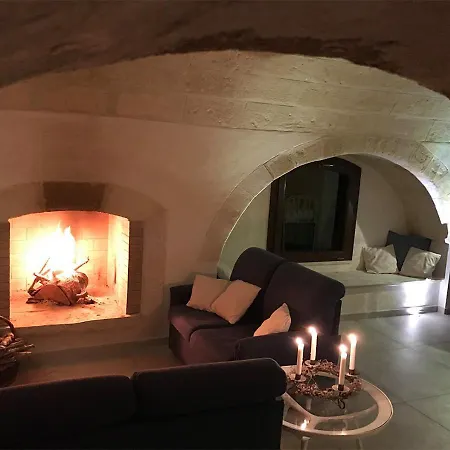 Antica Casina Di Charme Bed & Breakfast