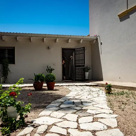 Antica Casina Di Charme *