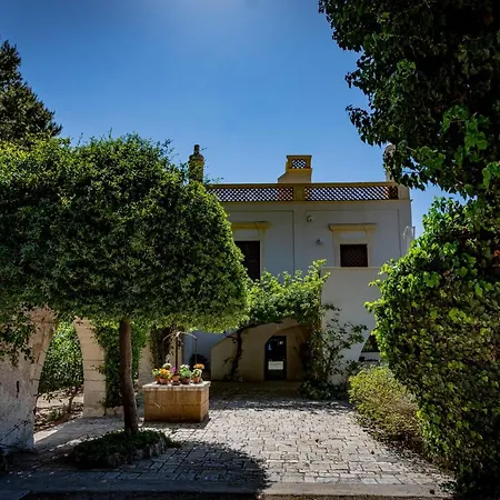 Antica Casina Di Charme 4*