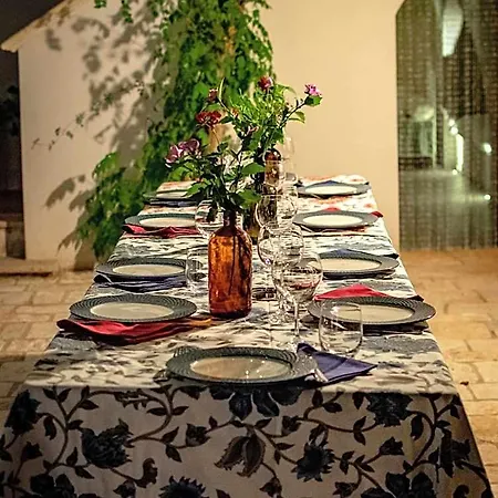 Antica Casina Di Charme Bed & Breakfast Pulsano